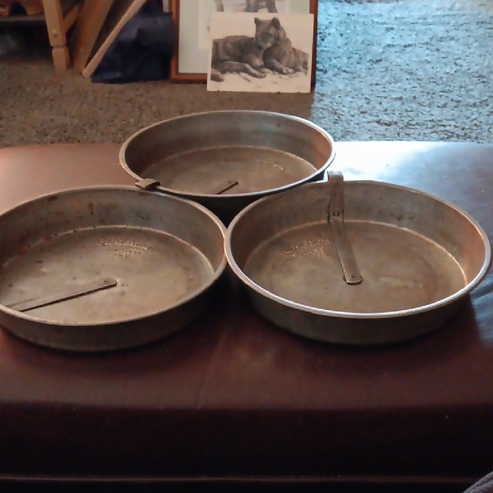 Set of Three Vintage Metal Cake Pans